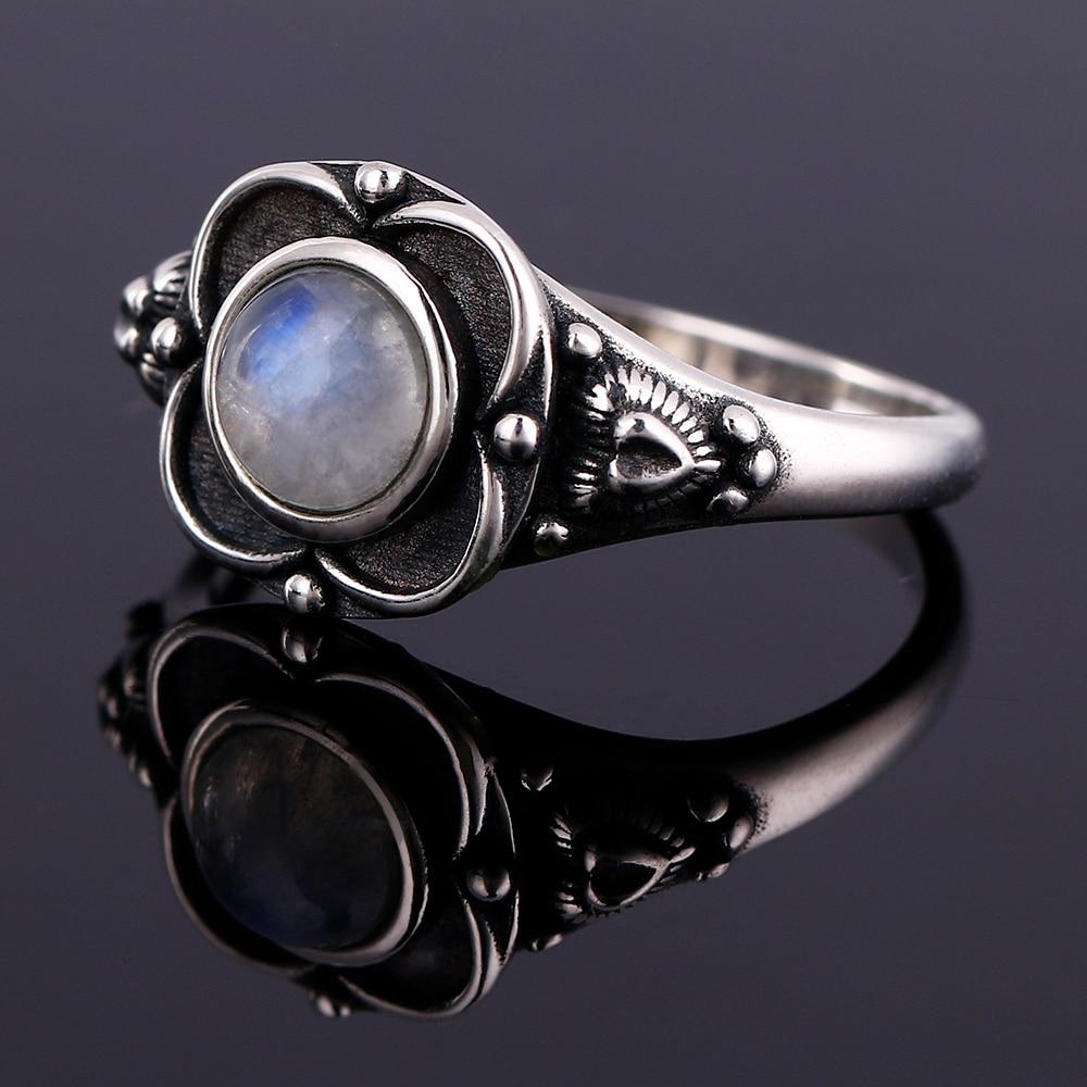 Vintage Style Flower Moonstone Ring - Floral Fawna