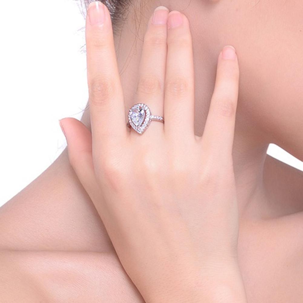 Water Drop Crystal Princess Ring - Floral Fawna