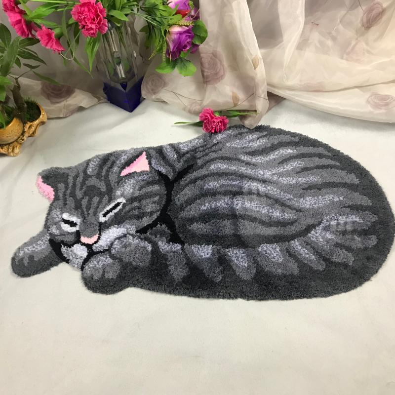 Striped Tabby Cat Rug - Floral Fawna