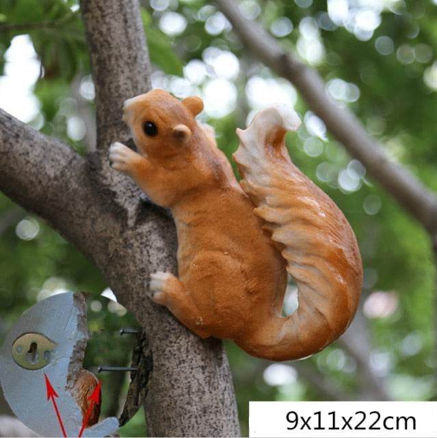 Squirrel Garden Decoration - Floral Fawna