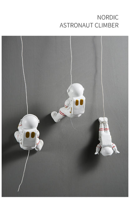 Astronaut Wall Hanging Ornament - Floral Fawna