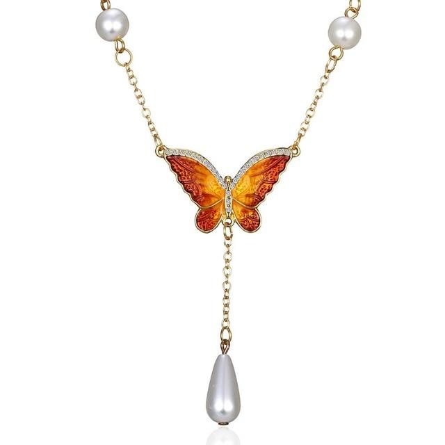 Lovely Pearl Butterfly Necklace - Floral Fawna