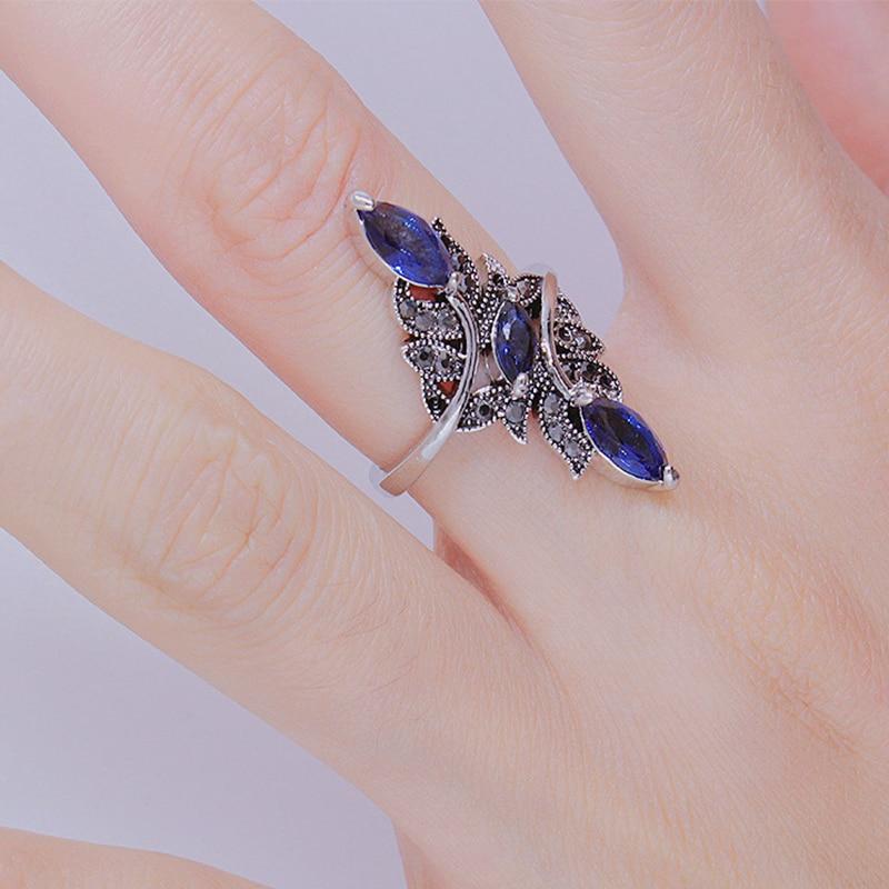 Blue Rhinestone Leaves Ring - Floral Fawna