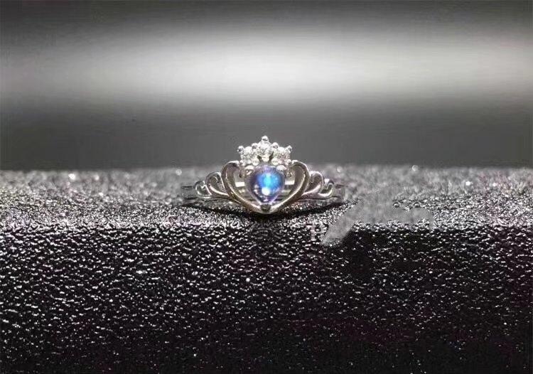 Blue Royalty Moonstone Ring Set - Floral Fawna