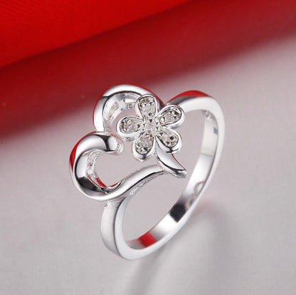 Crystal Flower Heart Ring - Floral Fawna