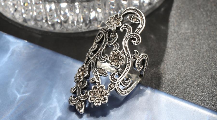 Crystal Flower Vines Ring - Floral Fawna