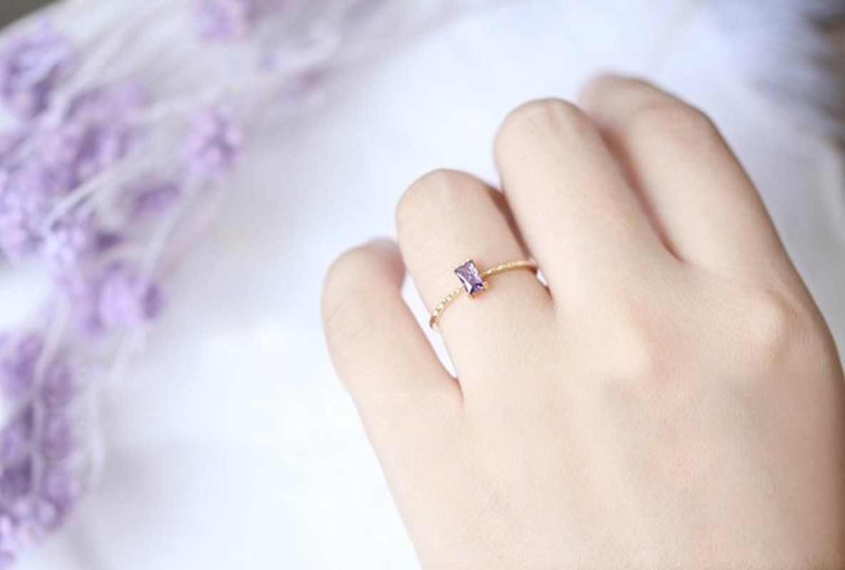 Dainty Amethyst Ring - Floral Fawna