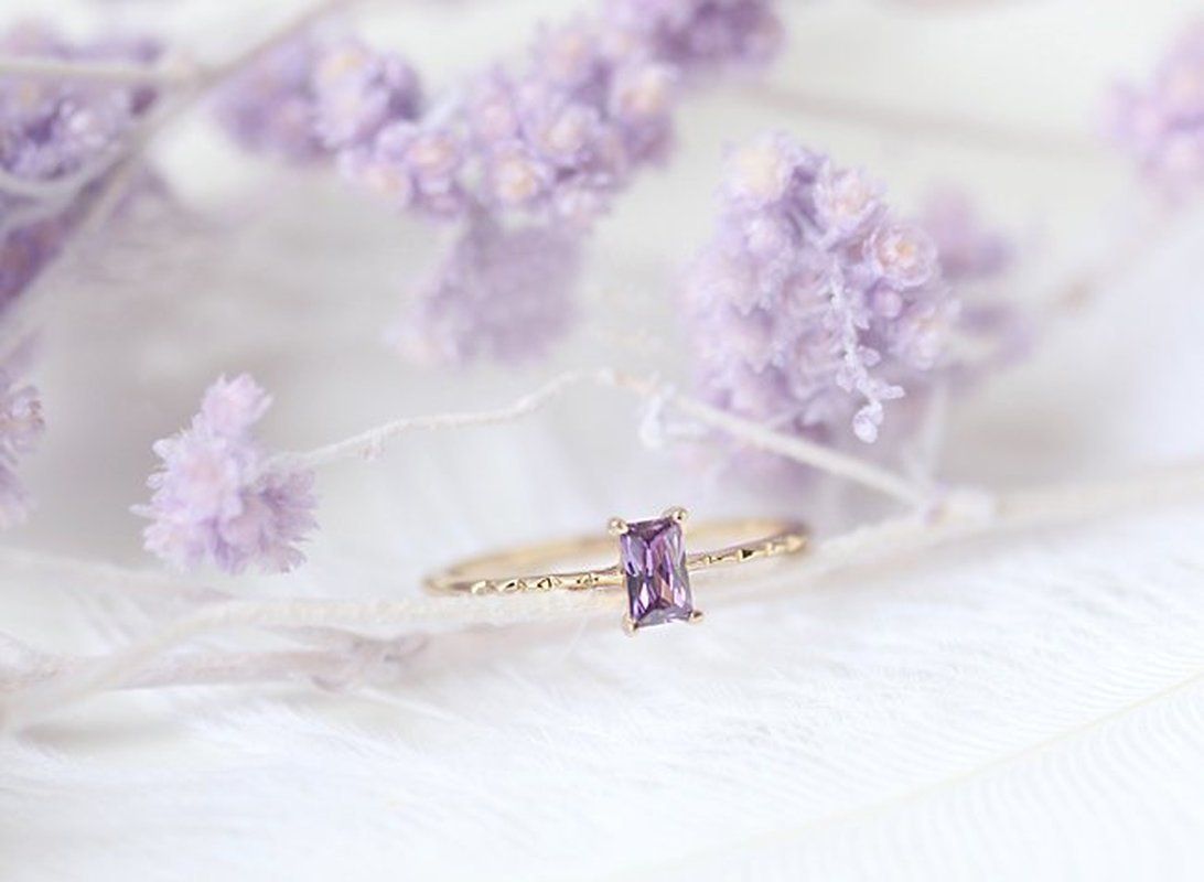 Dainty Amethyst Ring - Floral Fawna