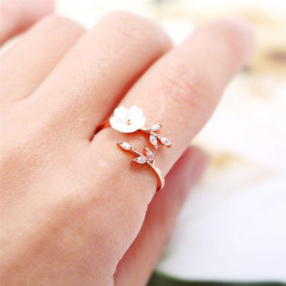 Dainty Flower Rose Gold Ring - Floral Fawna