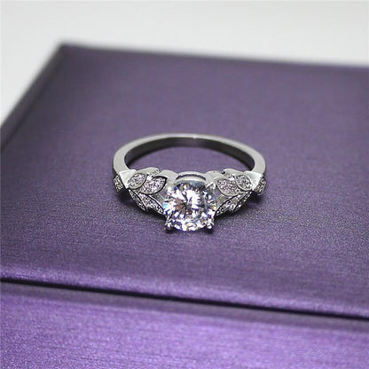 Elegant Crystal Flower Ring - Floral Fawna