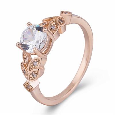 Elegant Crystal Flower Ring - Floral Fawna