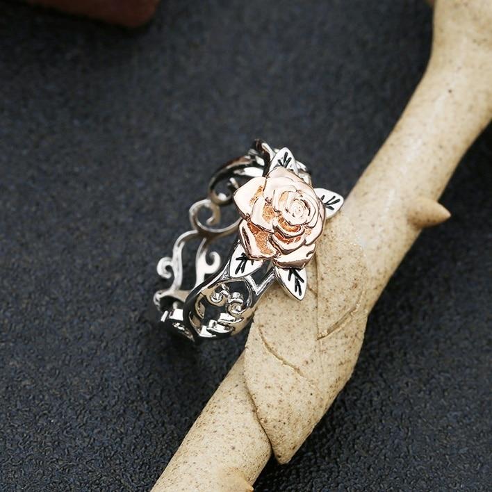 Elegant Rose Flower Ring - Floral Fawna