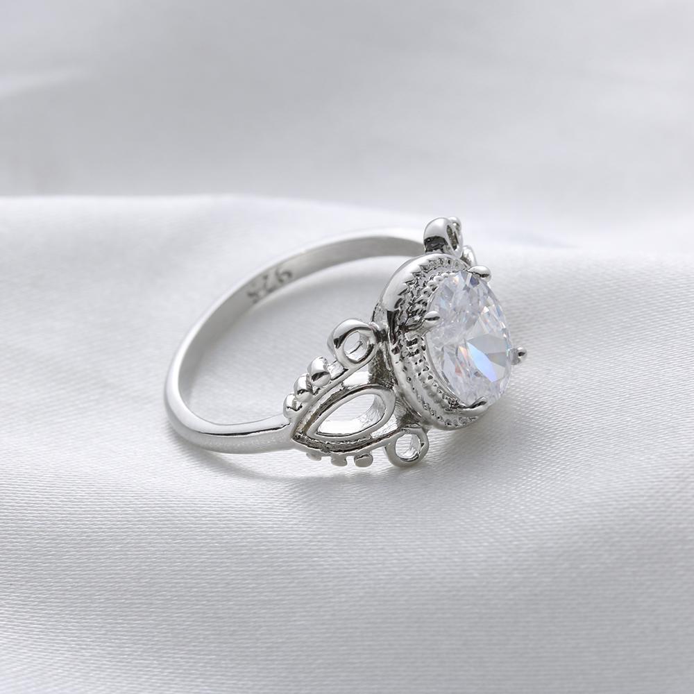 Exquisite Princess Crystal Ring - Floral Fawna