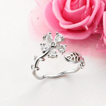 Exquisite Spring Flower Ring - Floral Fawna