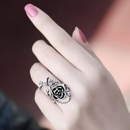 Gothic Style Rose Ring - Floral Fawna