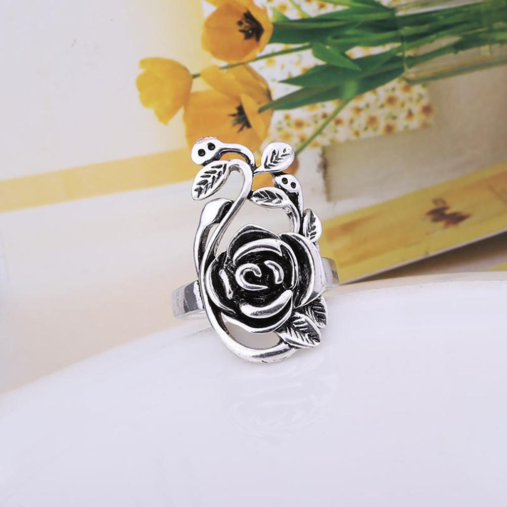 Gothic Style Rose Ring - Floral Fawna