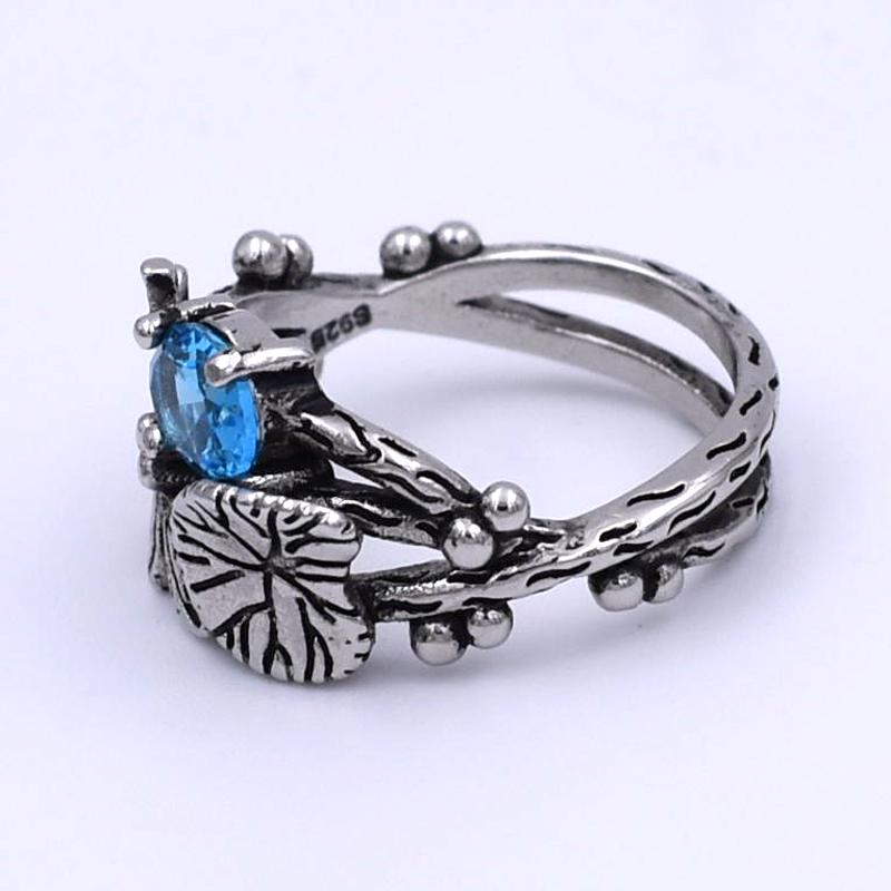 Lotus Leaf Dragonfly Ring - Floral Fawna