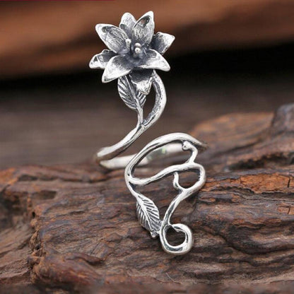 Lucky Flower Sterling Silver Wrap Ring - Floral Fawna