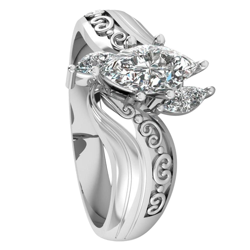 Majestic Crystal Princess Ring - Floral Fawna