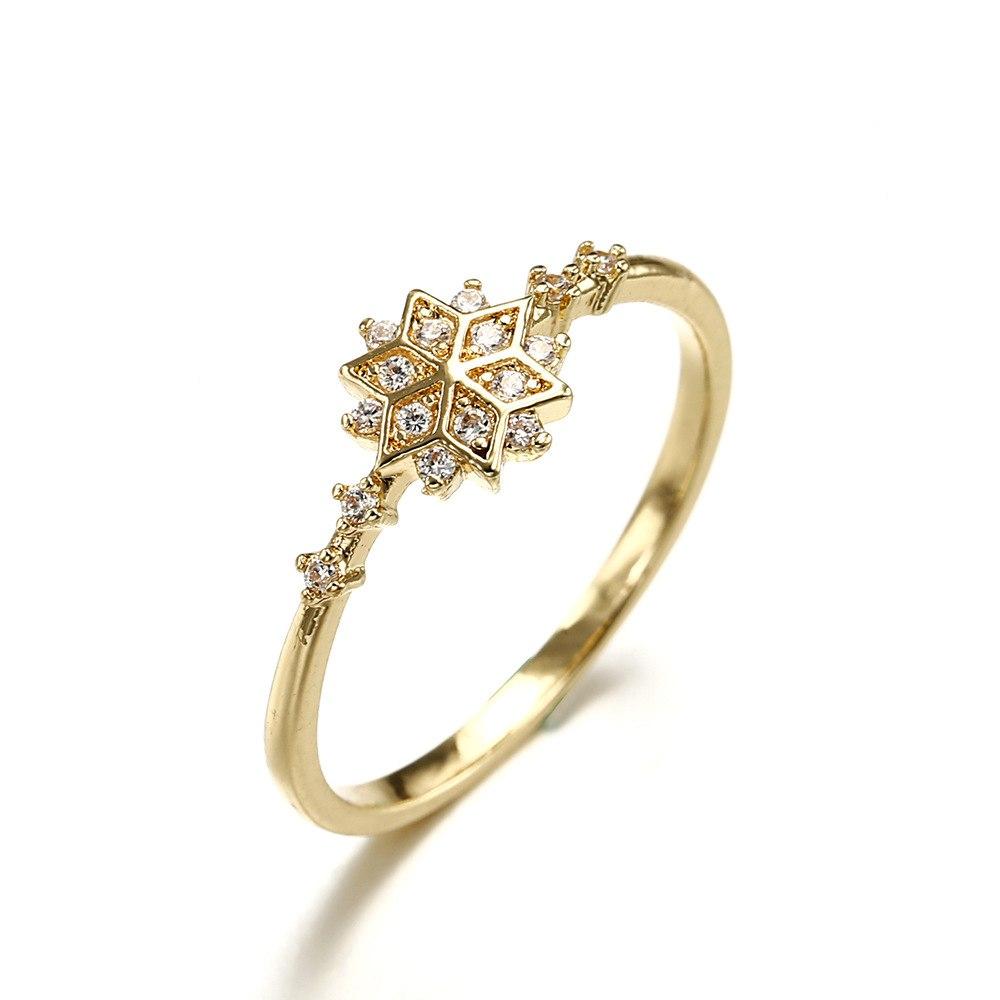 The Little Snowflake Ring - Floral Fawna