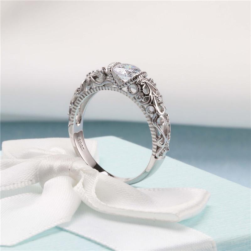 The Midnight Frost Ring - Floral Fawna
