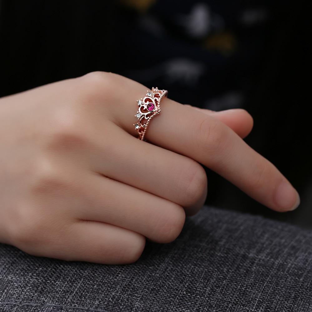 The Princess Heart Crown Ring - Floral Fawna