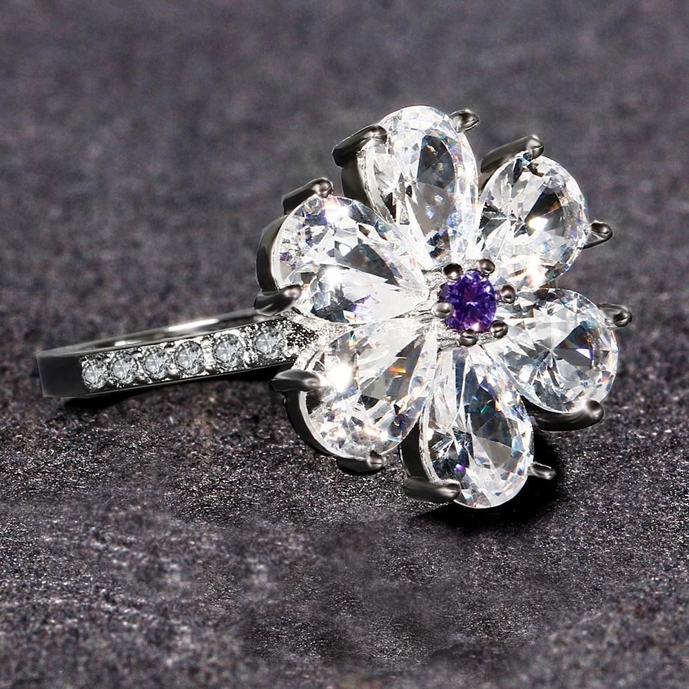The Sparkling Flower Silver Ring - Floral Fawna